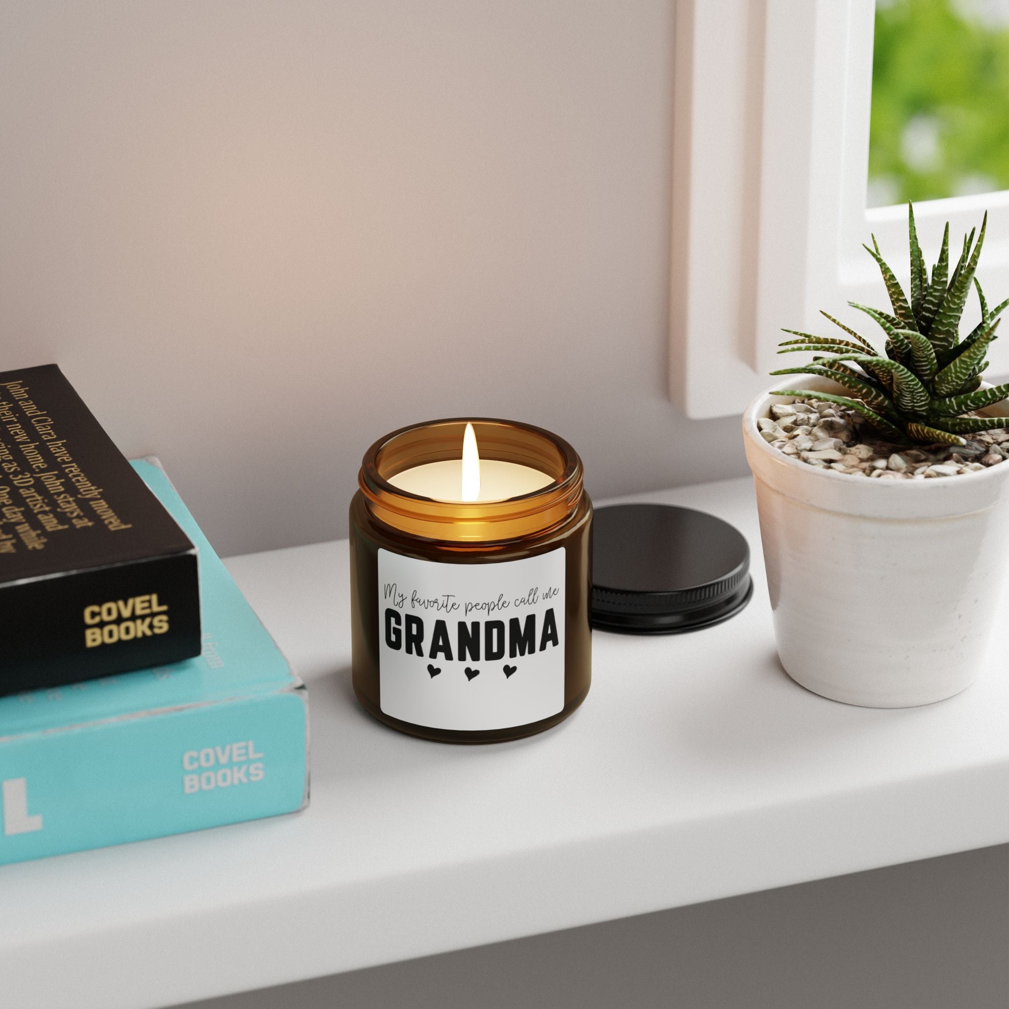 "My Favorite People Call Me Grandma" Amber Jar Candle (Gift for Grandmother)
