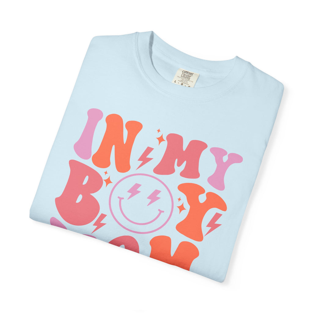 Mom Era Retro Graphic T-Shirt — "In My Boy Mom Era" Smiley Tee